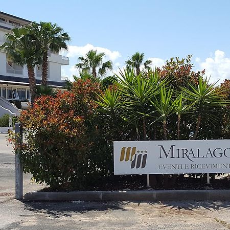 Miralago Sperlonga Esterno foto